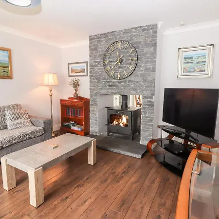 17 Clover Hill