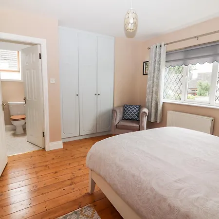 17 Clover Hill